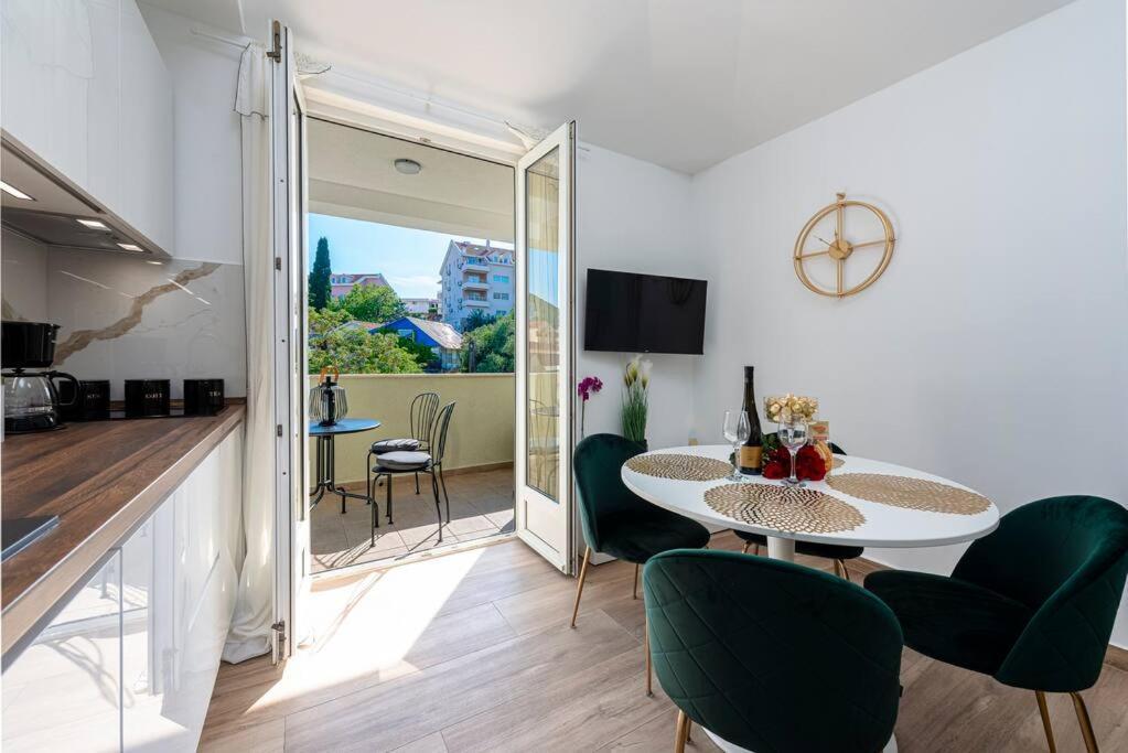 Apartment Kate With Free Parking Дубровник Екстер'єр фото