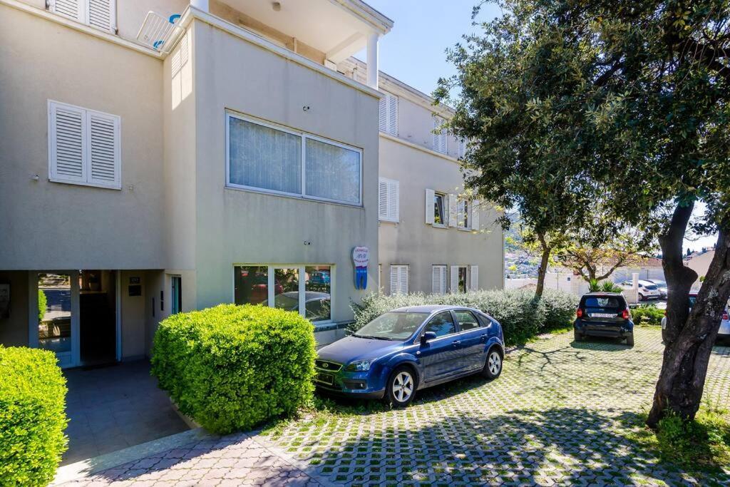 Apartment Kate With Free Parking Дубровник Екстер'єр фото