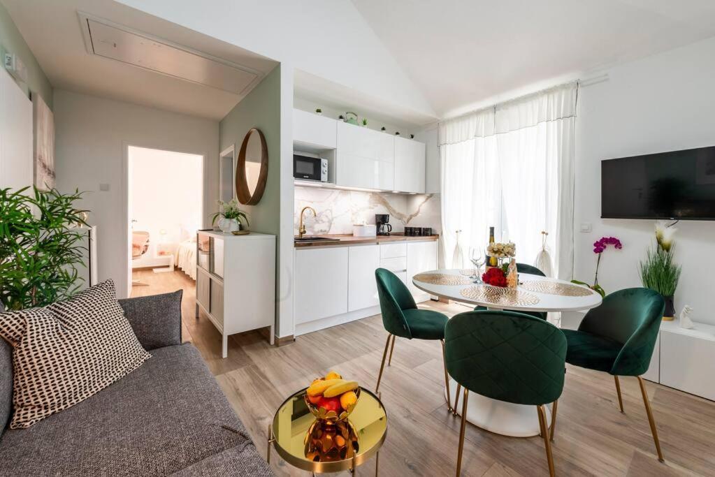 Apartment Kate With Free Parking Дубровник Екстер'єр фото